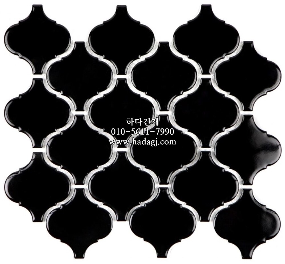 랜턴 모자이크타일 74x78x4T 블랙 유광 / 하다건재