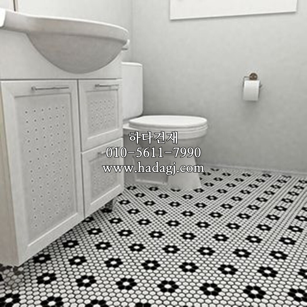 육각 모자이크타일 23x27x4T 화이트 블랙 플라워 / 하다건재