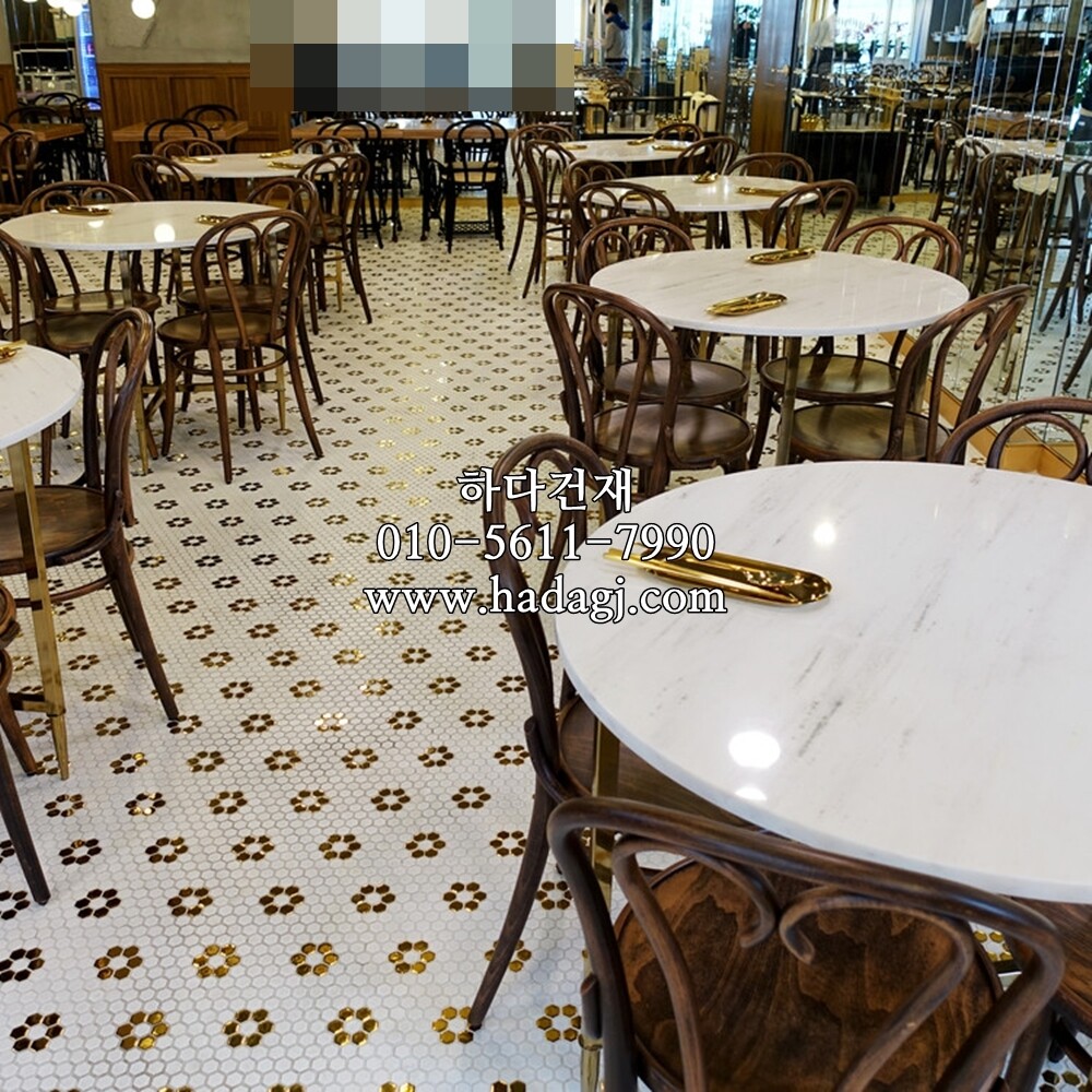 육각 모자이크타일 23x27x4T 화이트 골드 플라워 / 하다건재