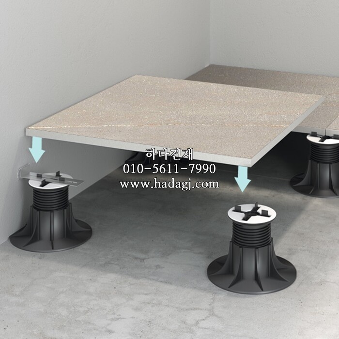 페데스탈을 활용하여 건식시공 가능합니다. / 하다건재