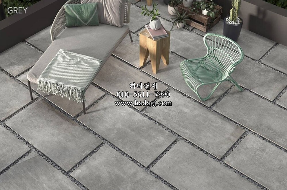 세라믹데크 유니버스 600x1200x20T 그레이 UNIVERSE 페데스탈타일 / 하다건재