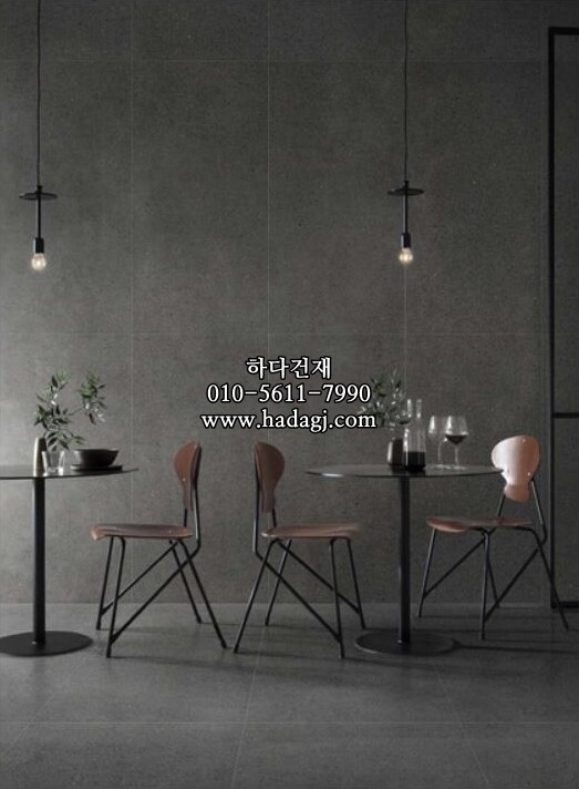 세라믹데크 쿼라조 600x600x20T 바살트블랙 QURRAZZO 페데스탈타일 / 하다건재