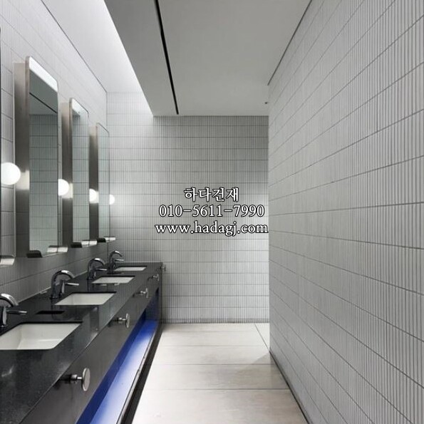 직각 모자이크타일 22x145x5T 화이트 무광 / 하다건재