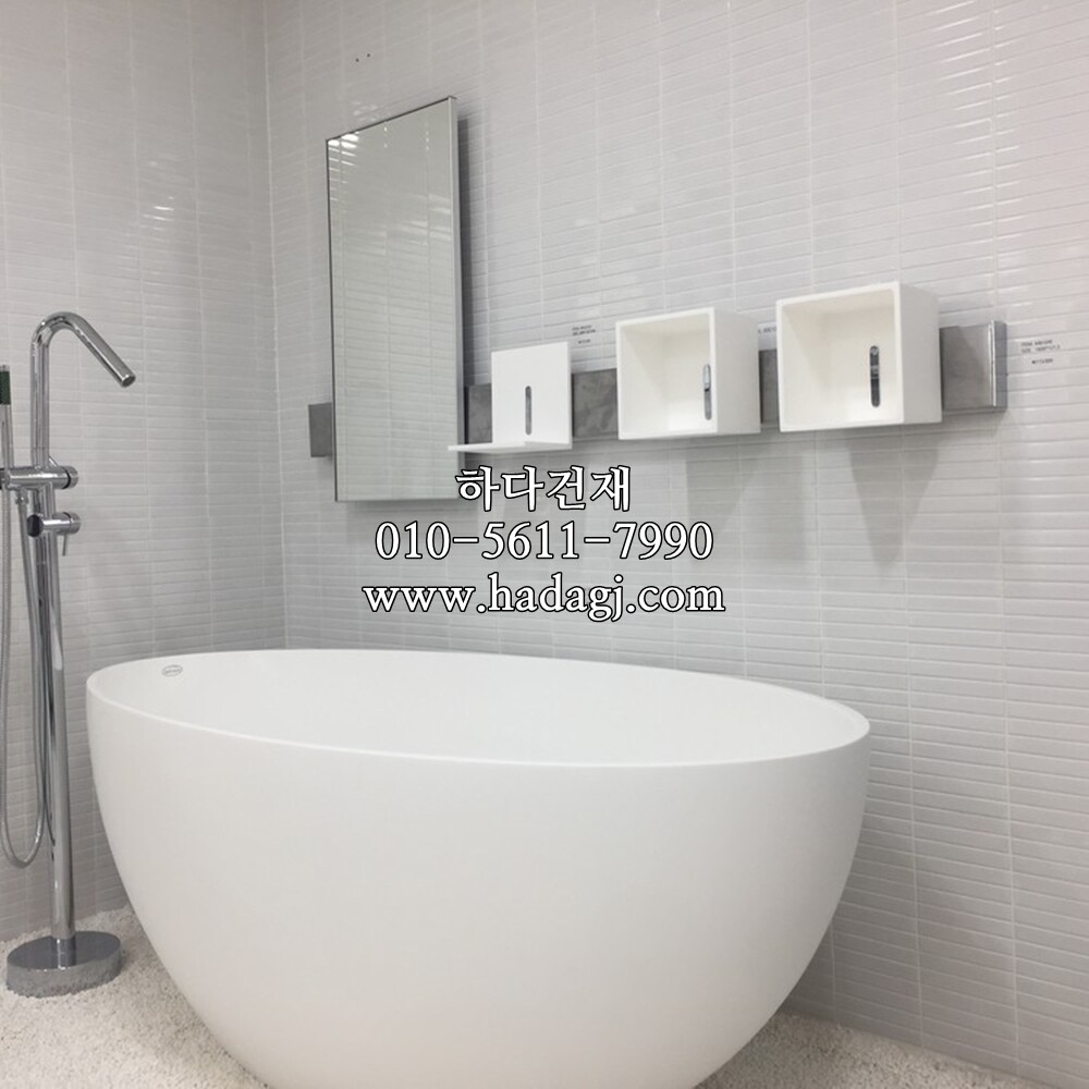 직각 모자이크타일 22x145x5T 화이트 유광 / 하다건재