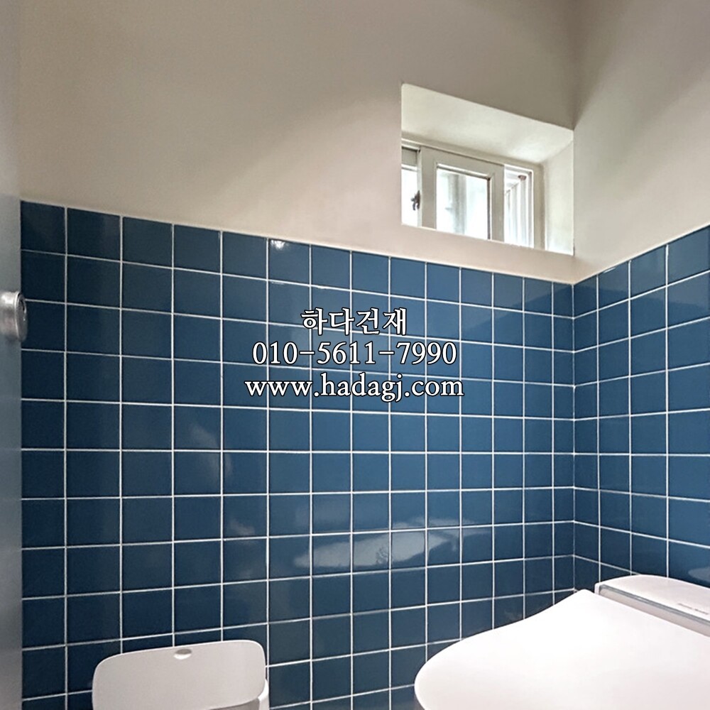 정각 모자이크타일 97x97x6T 아쿠아 유광 / 하다건재