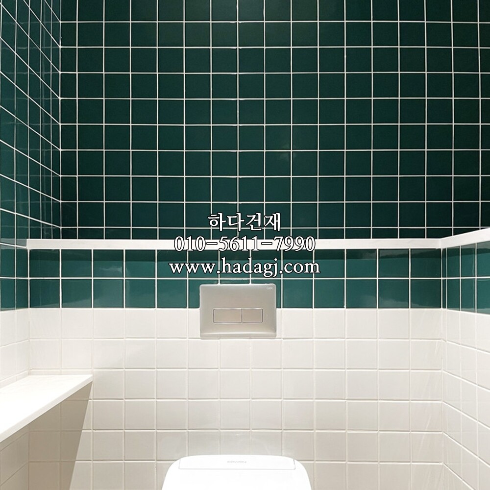 정각 모자이크타일 97x97x6T 그린 유광 / 하다건재