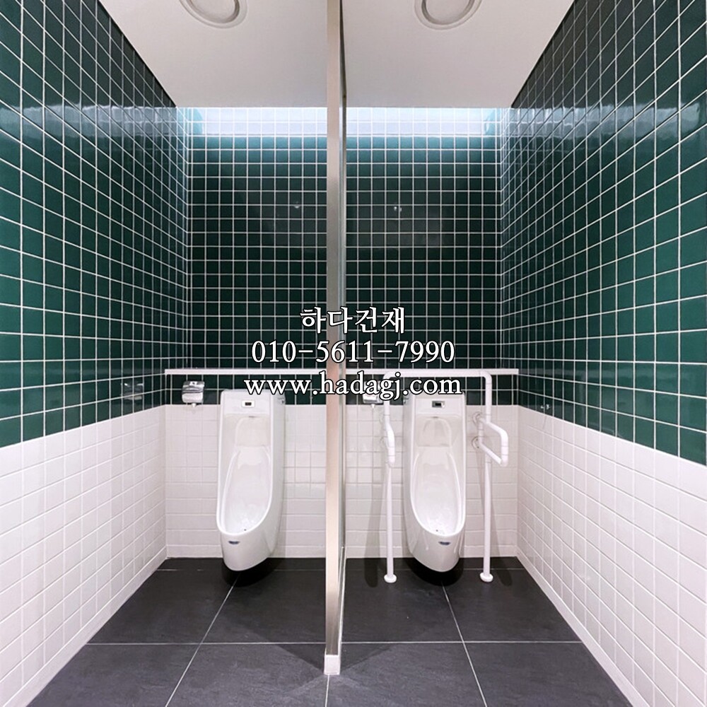 정각 모자이크타일 97x97x6T 그린 유광 / 하다건재