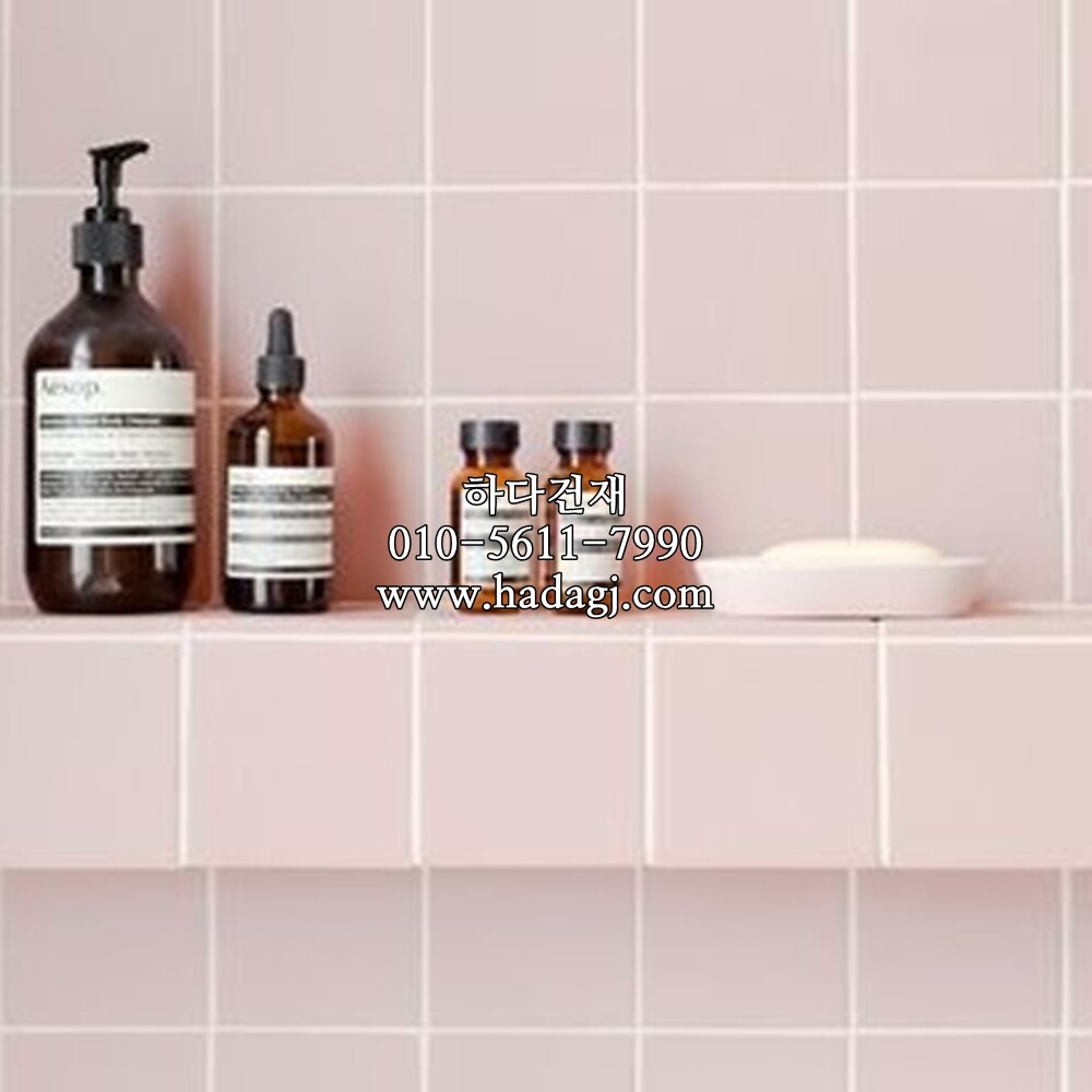 정각 모자이크타일 97x97x6T 핑크 무광 / 하다건재