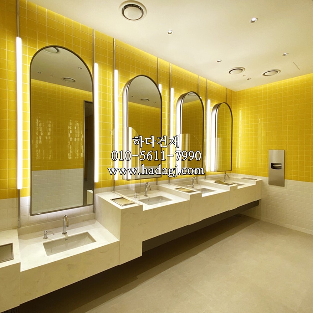 정각 모자이크타일 97x97x6T 옐로우 유광 / 하다건재