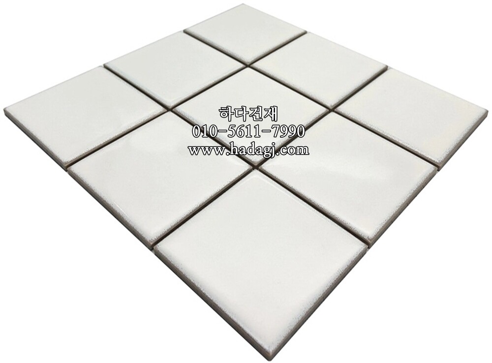 정각 모자이크타일 97x97x6T 밀크 유광 / 하다건재