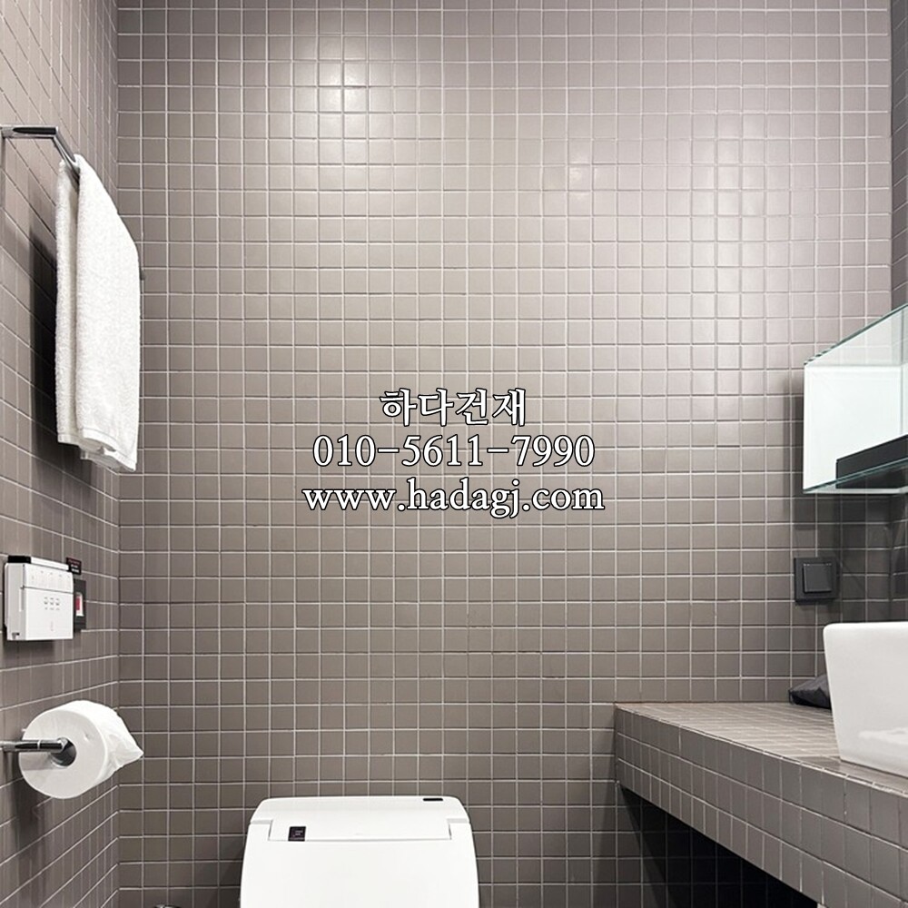 정각 모자이크타일 48x48x6T 라이트그레이 무광 / 하다건재