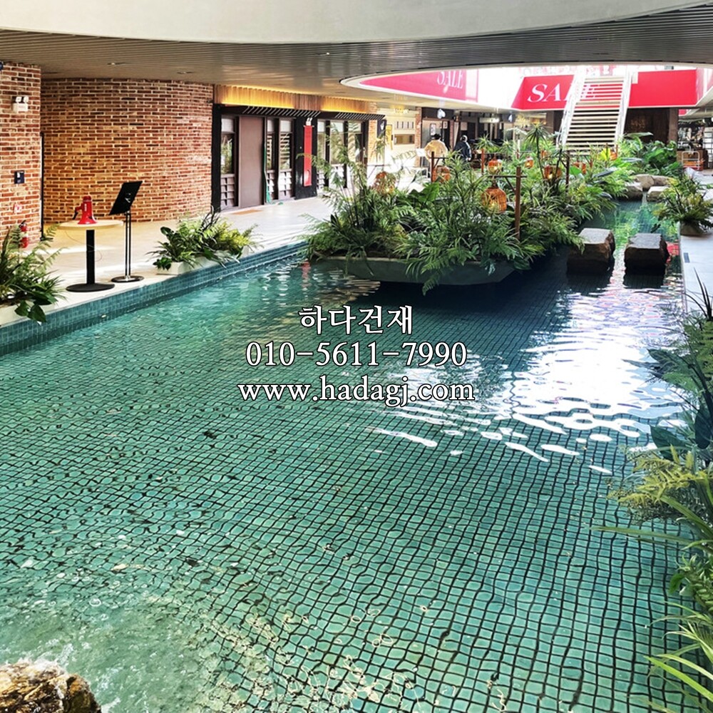 정각 모자이크타일 48x48x6T 티파니 유광 / 하다건재