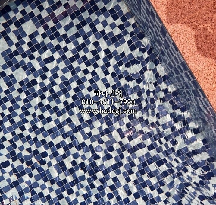 정각 모자이크타일 25x25x6T 믹스 블루 무광 / 하다건재