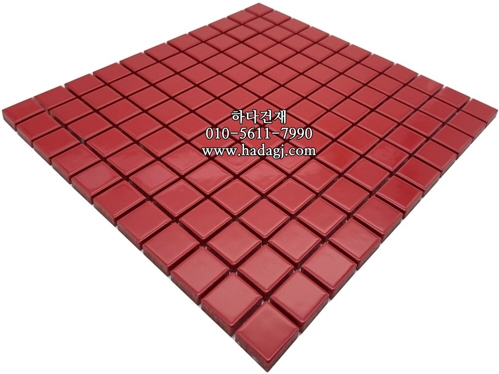정각 모자이크타일 25x25x6T 레드 유광 / 하다건재