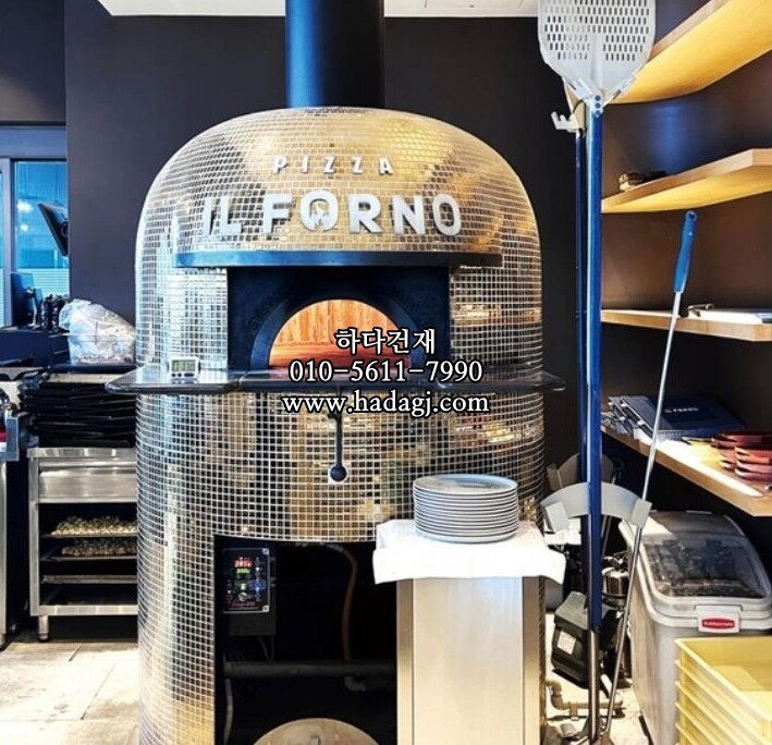 정각 모자이크타일 25x25x6T 골드 유광 / 하다건재