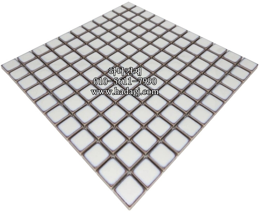 정각 모자이크타일 25x25x6T 밀크 유광 / 하다건재