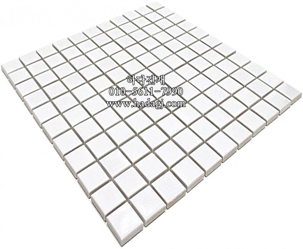 정각 모자이크타일 25x25x6T 화이트 유광 / 하다건재