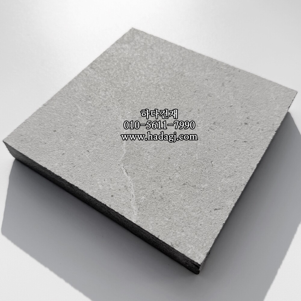 세라믹데크 엔조 600x600x20T 신더 ENZO 페데스탈타일 / 하다건재