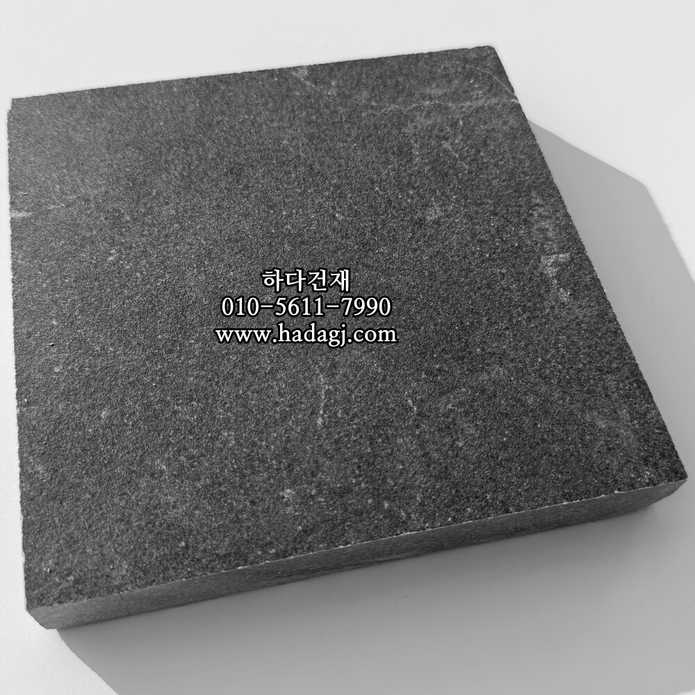 세라믹데크 엔조 600x600x20T 차콜 ENZO 페데스탈타일 / 하다건재