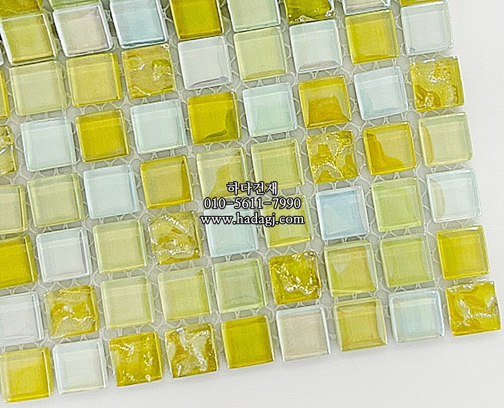 유리 모자이크타일 15x15x4T 옐로우믹스 유광 / 하다건재