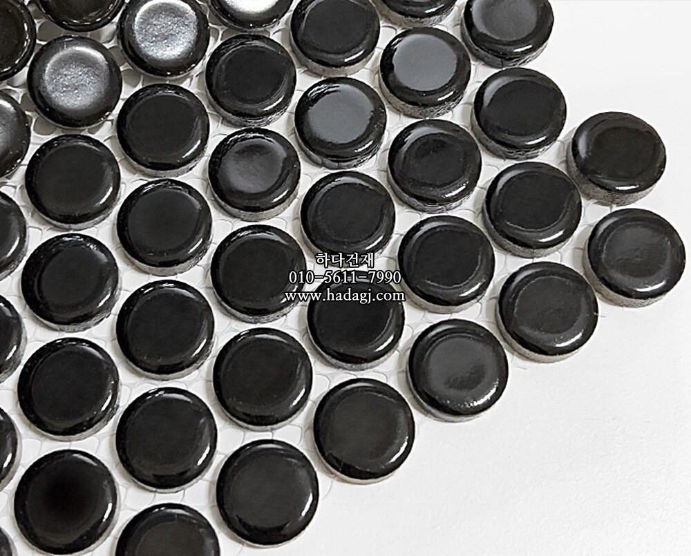 원형 모자이크타일 19x19x6T 블랙 유광 자기질타일 / 하다건재