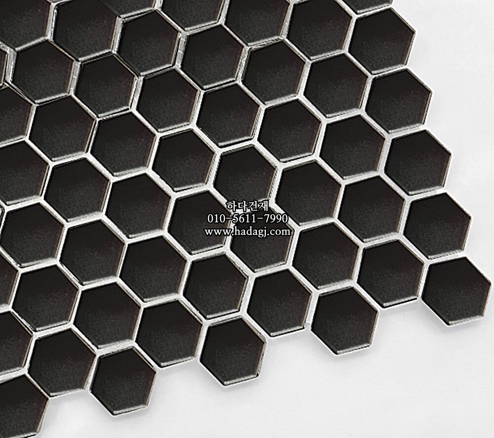 육각 모자이크타일 23x26x5T 블랙 무광 헥사곤 자기질타일 / 하다건재