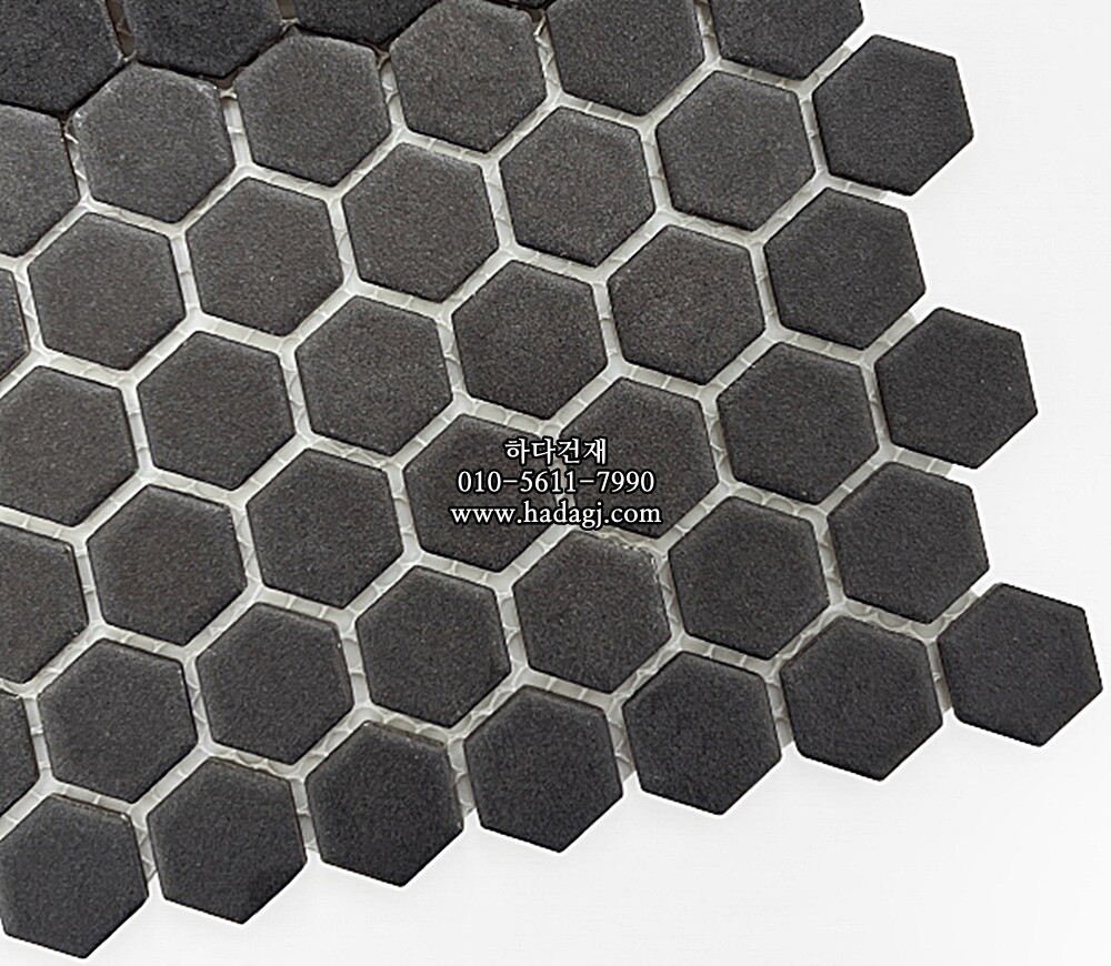 육각 모자이크타일 23x26x5T 블랙 무광 헥사곤 자기질타일 / 하다건재