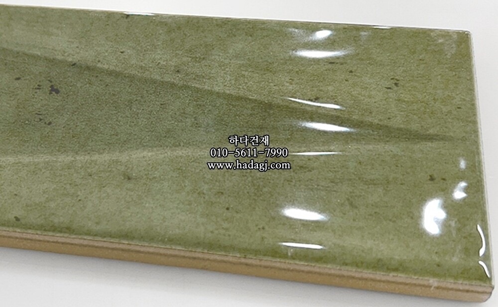 인도타일 75x225x10T 그린 데코 유광 도기질 세라믹타일 plaka wild green deco / 하다건재