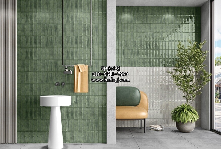 인도타일 75x225x10T 그린 데코 유광 도기질 세라믹타일 plaka wild green deco / 하다건재