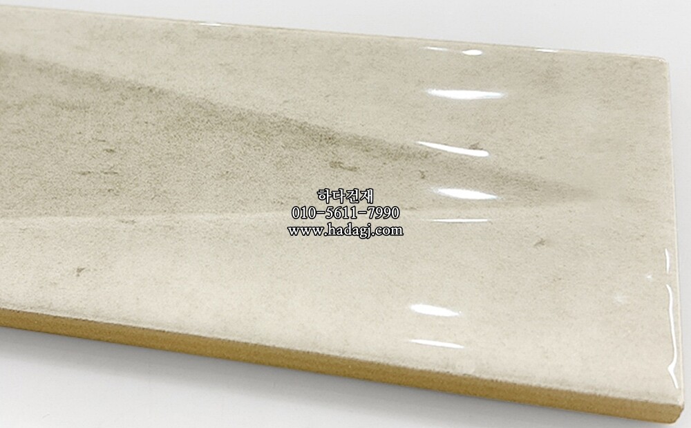인도타일 75x225x10T 화이트 데코 유광 도기질 세라믹타일 plaka swiss white deco / 하다건재