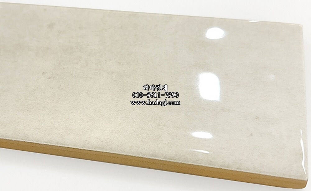 인도타일 75x225x10T 화이트 유광 도기질 세라믹타일 plaka swiss white / 하다건재