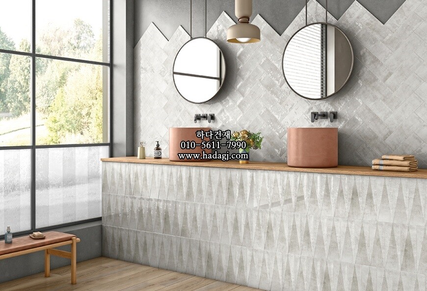 인도타일 75x225x10T 화이트 유광 도기질 세라믹타일 plaka swiss white / 하다건재