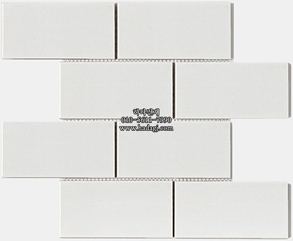 직사각 모자이크타일 68x136x7T 화이트 무광 격자 자기질타일 / 하다건재
