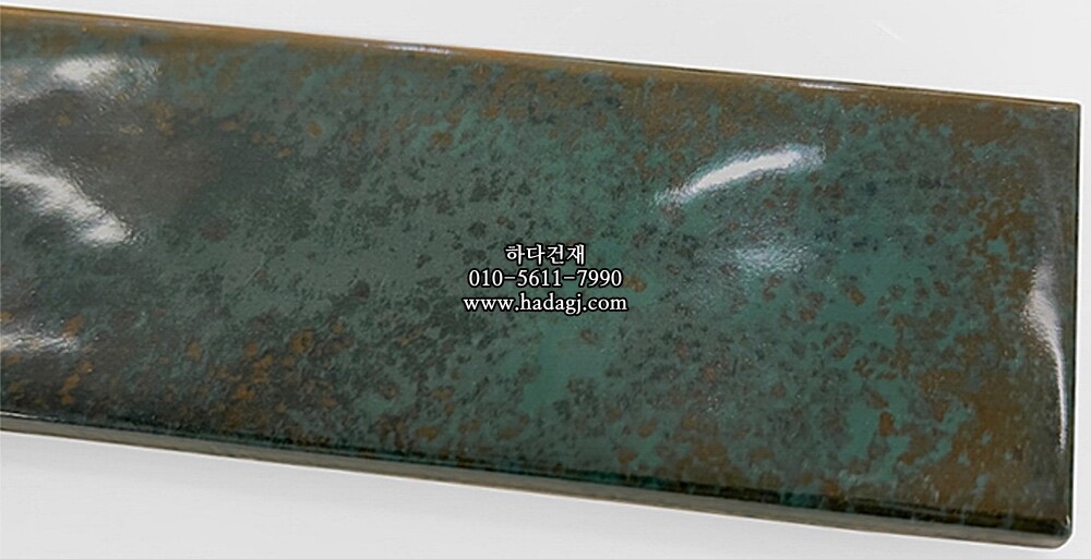 자기질타일 60x240x7.5T 빈티지그린 유광 세라믹타일 / 하다건재