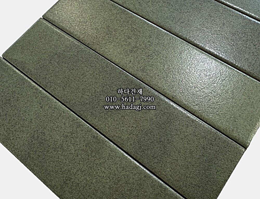 자기질타일 60x240x9T VR그린 무광 세라믹타일 / 하다건재