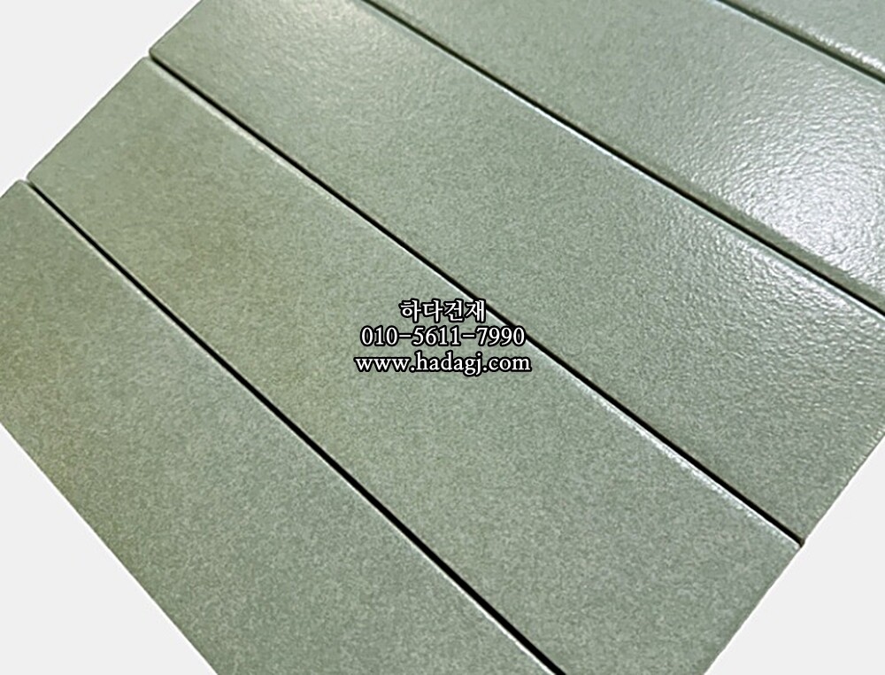 자기질타일 60x240x9T VR올리브 무광 세라믹타일 / 하다건재