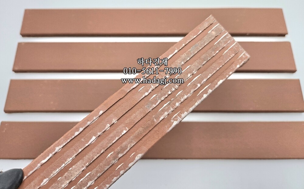 테라코타 점토롱타일 440x50x12T 레드 / 하다건재