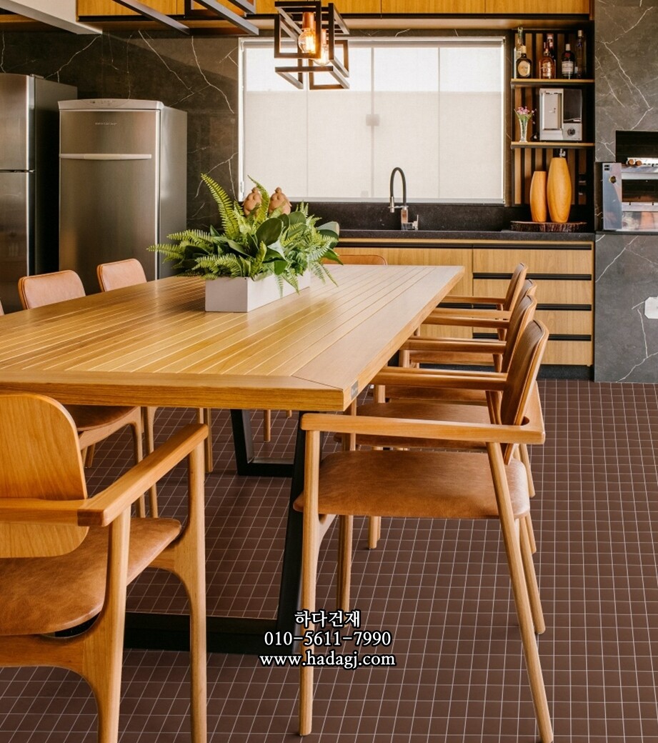 직사각 모자이크타일 60x108x7T 커피브라운 무광 자기질타일 / 하다건재