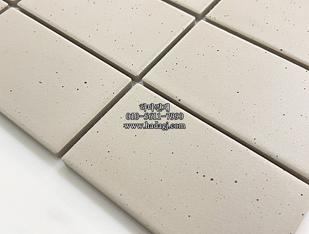 직사각 모자이크타일 60x108x7T 그레이 무광 자기질타일 / 하다건재