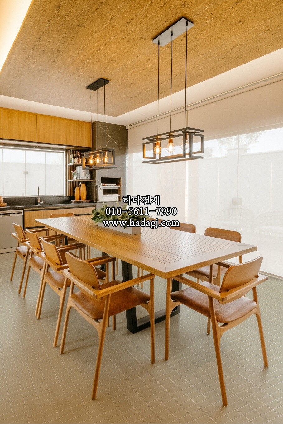 직사각 모자이크타일 60x108x7T 아이보리 무광 자기질타일 / 하다건재