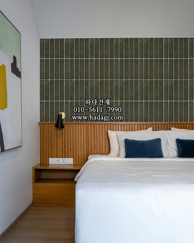 직사각 모자이크타일 47x203x10T 그린 오리베 유광 자기질타일 HATSU / 하다건재