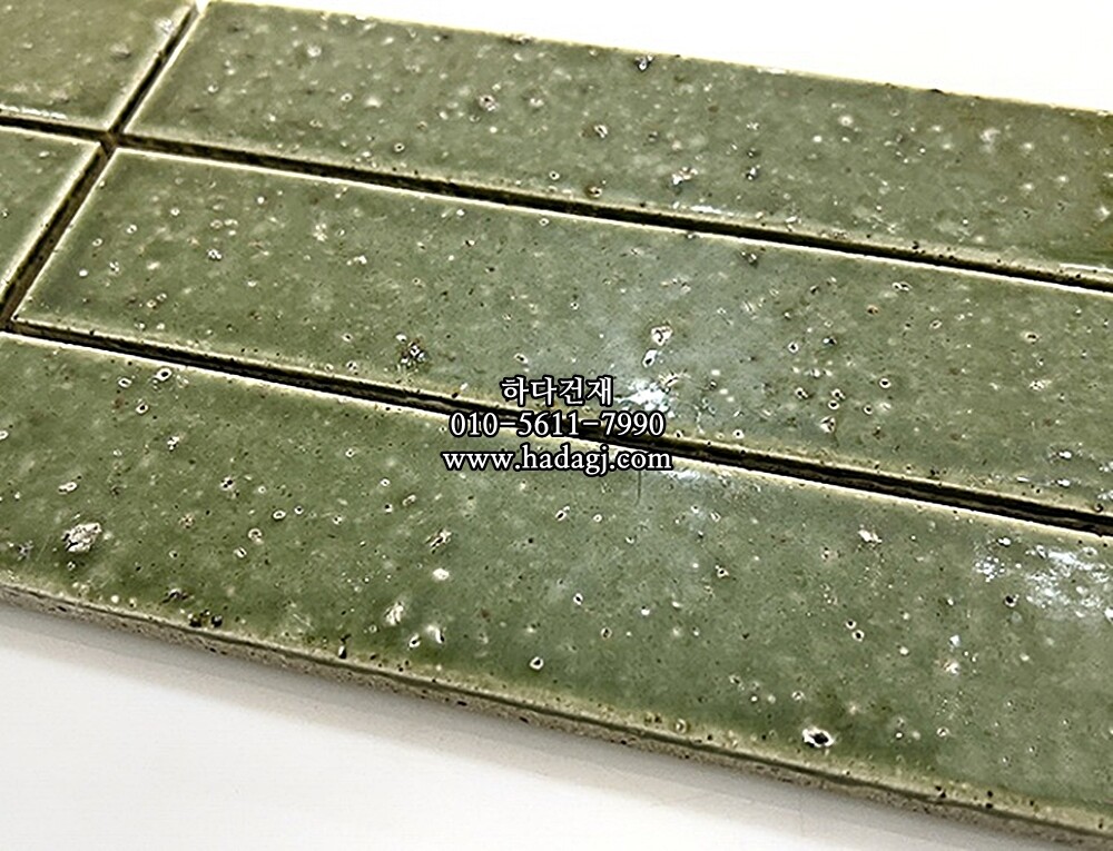 직사각 모자이크타일 47x203x10T 라이트그린 유광 자기질타일 HATSU / 하다건재