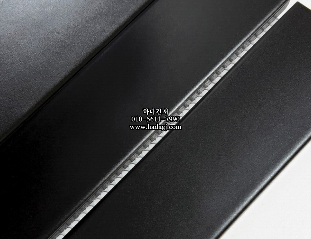 직사각 모자이크타일 45x195x7T 블랙 무광 자기질타일 / 하다건재