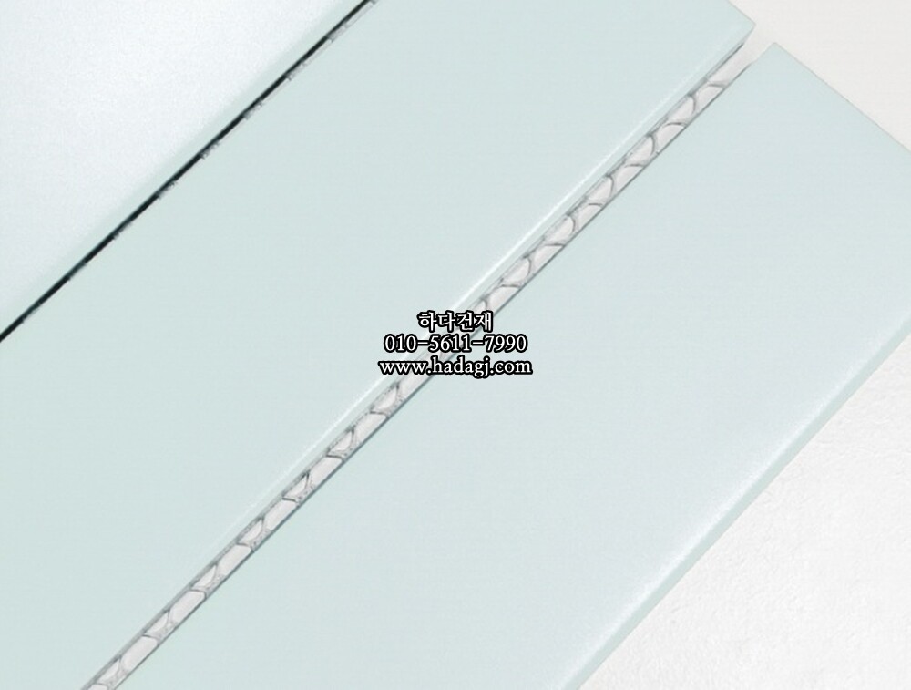 직사각 모자이크타일 45x195x7T 스카이 블루 무광 자기질타일 / 하다건재