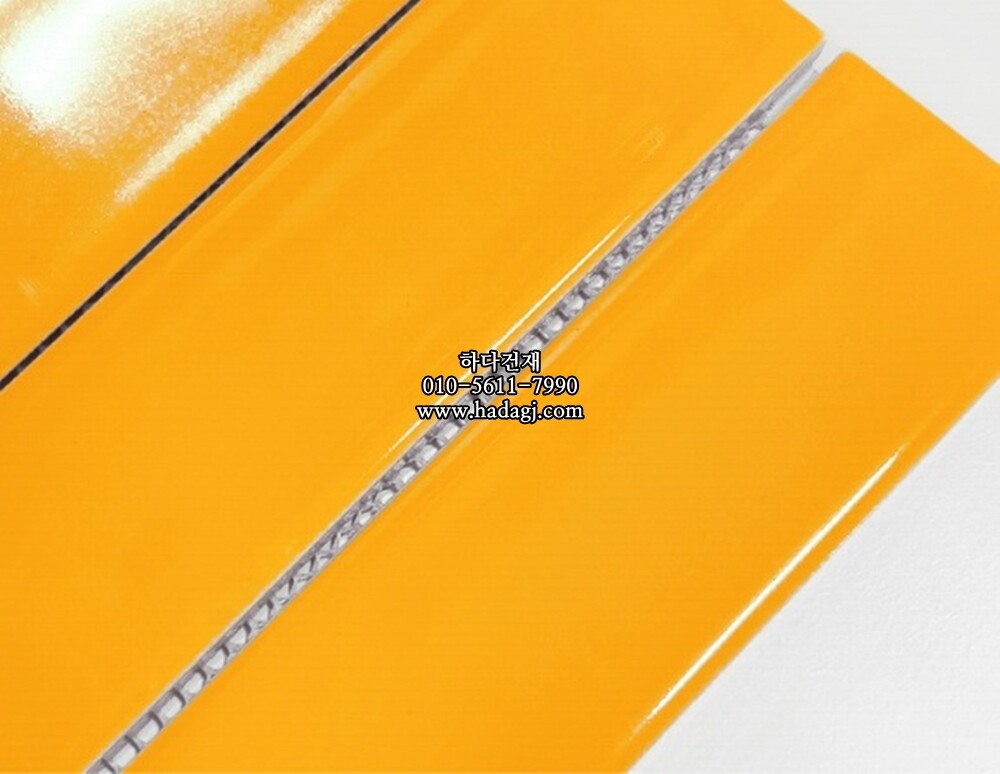 직사각 모자이크타일 45x195x7T 망고옐로우 유광 자기질타일 / 하다건재