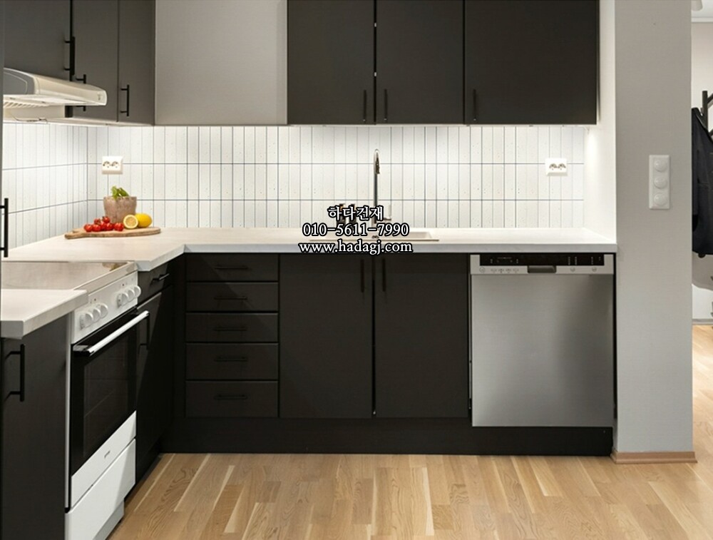 직사각 모자이크타일 45x145x7T 쿠키화이트 무광 자기질타일 / 하다건재