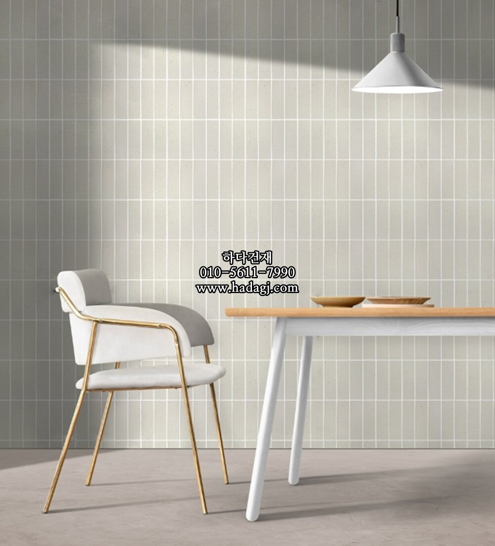 직사각 모자이크타일 45x145x7T 쿠키화이트 무광 자기질타일 / 하다건재