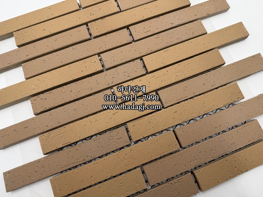 아이코트료와 코러스타일 203 / 하다건재 일본타일 아이콧료와 ICOTRYOWA