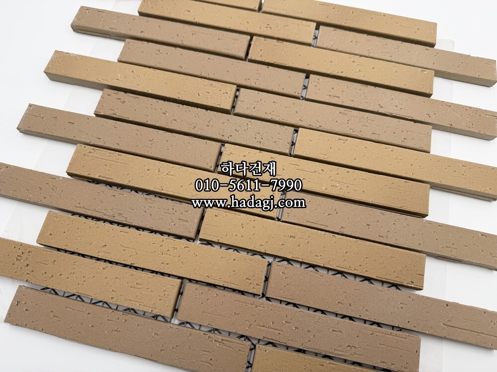 아이코트료와 코러스타일 203 / 하다건재 일본타일 아이콧료와 ICOTRYOWA