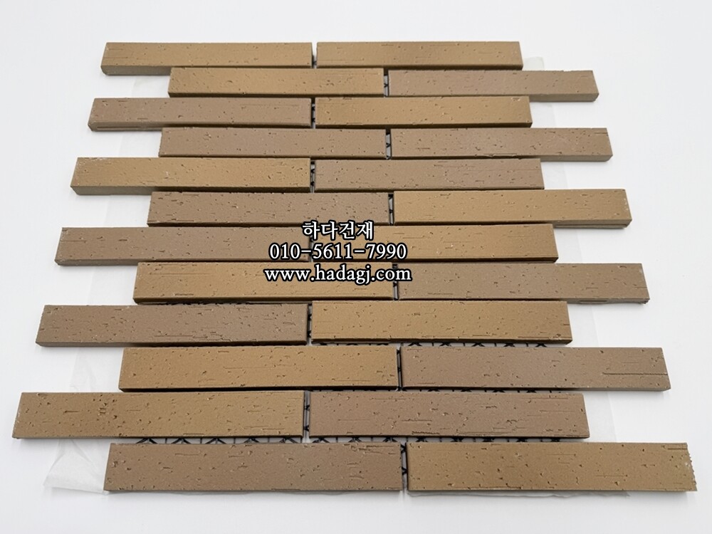 아이코트료와 코러스타일 203 / 하다건재 일본타일 아이콧료와 ICOTRYOWA